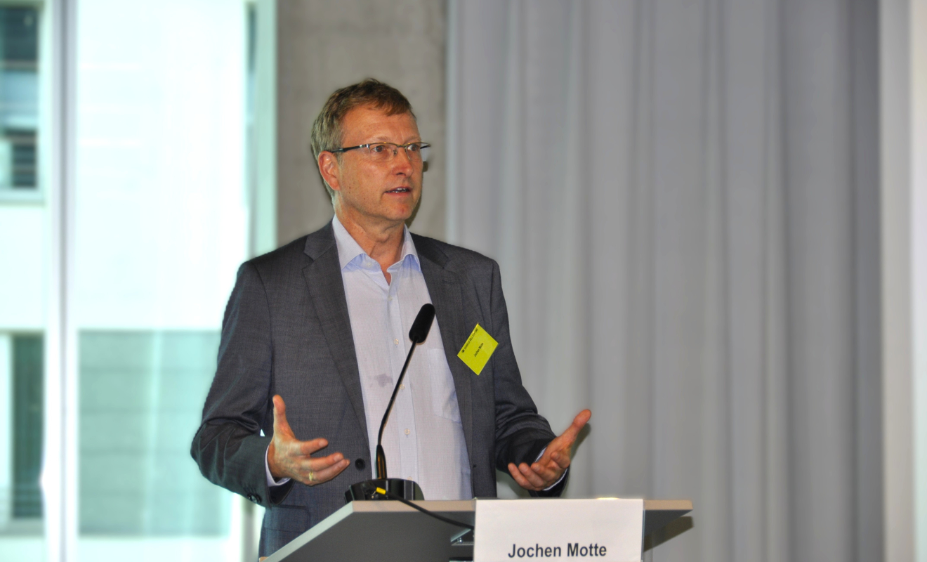 Dr. Jochen Motte